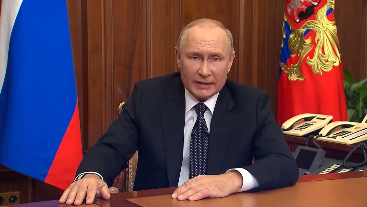 Putin Denounces Ukrainian Military’s Escalating Threats to Stability