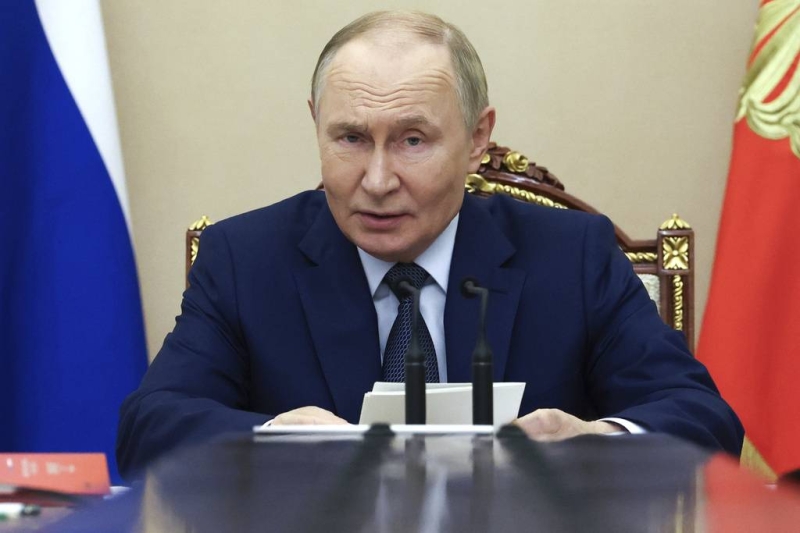 Putin Accuses Europeans of Destroying Their Own Historical Values